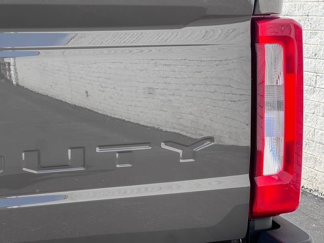 New 2026 Ford F250 XLT w/ FX4 Off-Road Package AWD/4WD image 12
