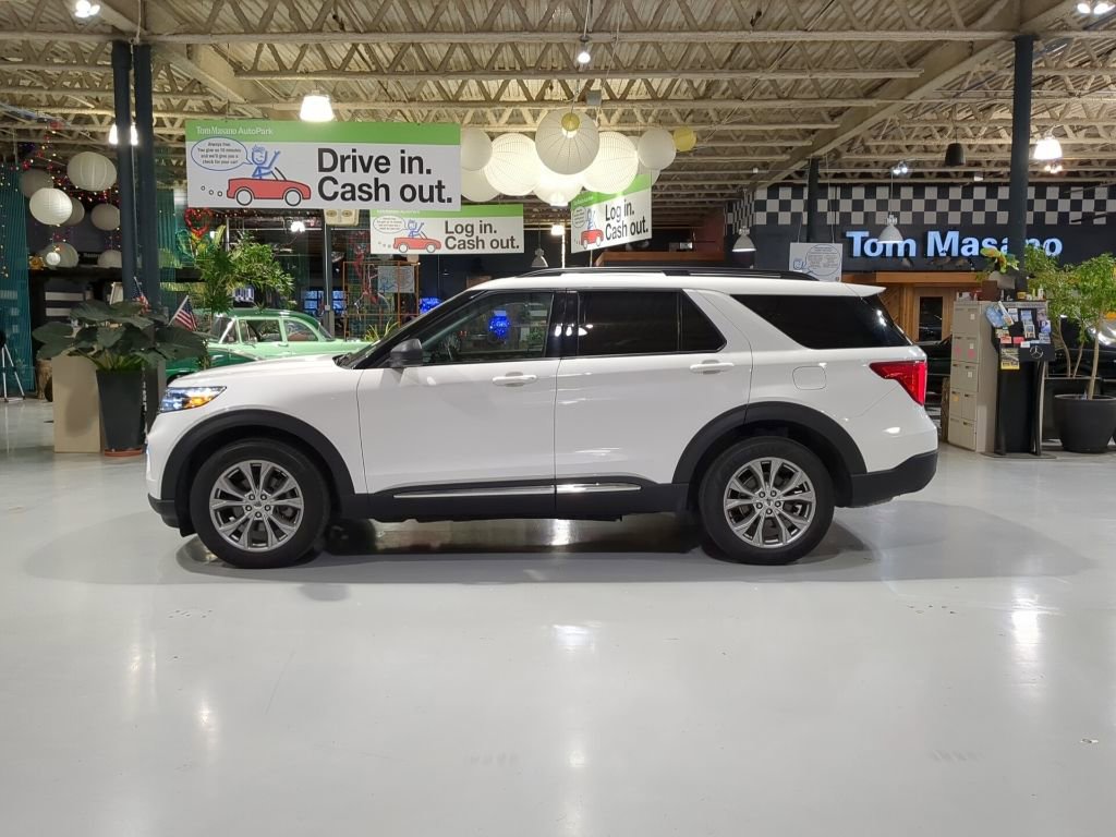Certified 2023 Ford Explorer XLT w/ Equipment Group 202A image 12