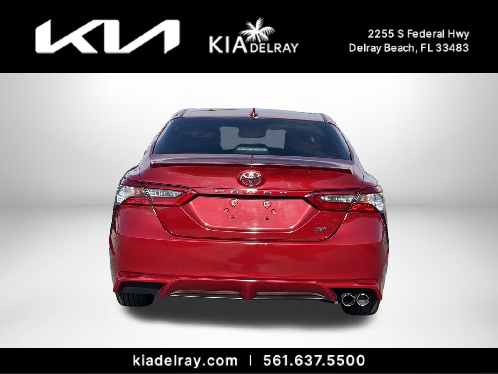 Used 2019 Toyota Camry SE image 4