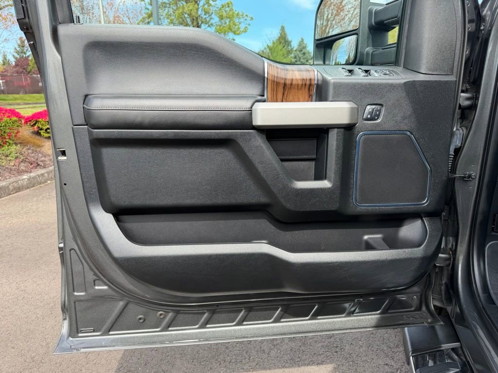 Used 2018 Ford F150 Lariat AWD/4WD image 12