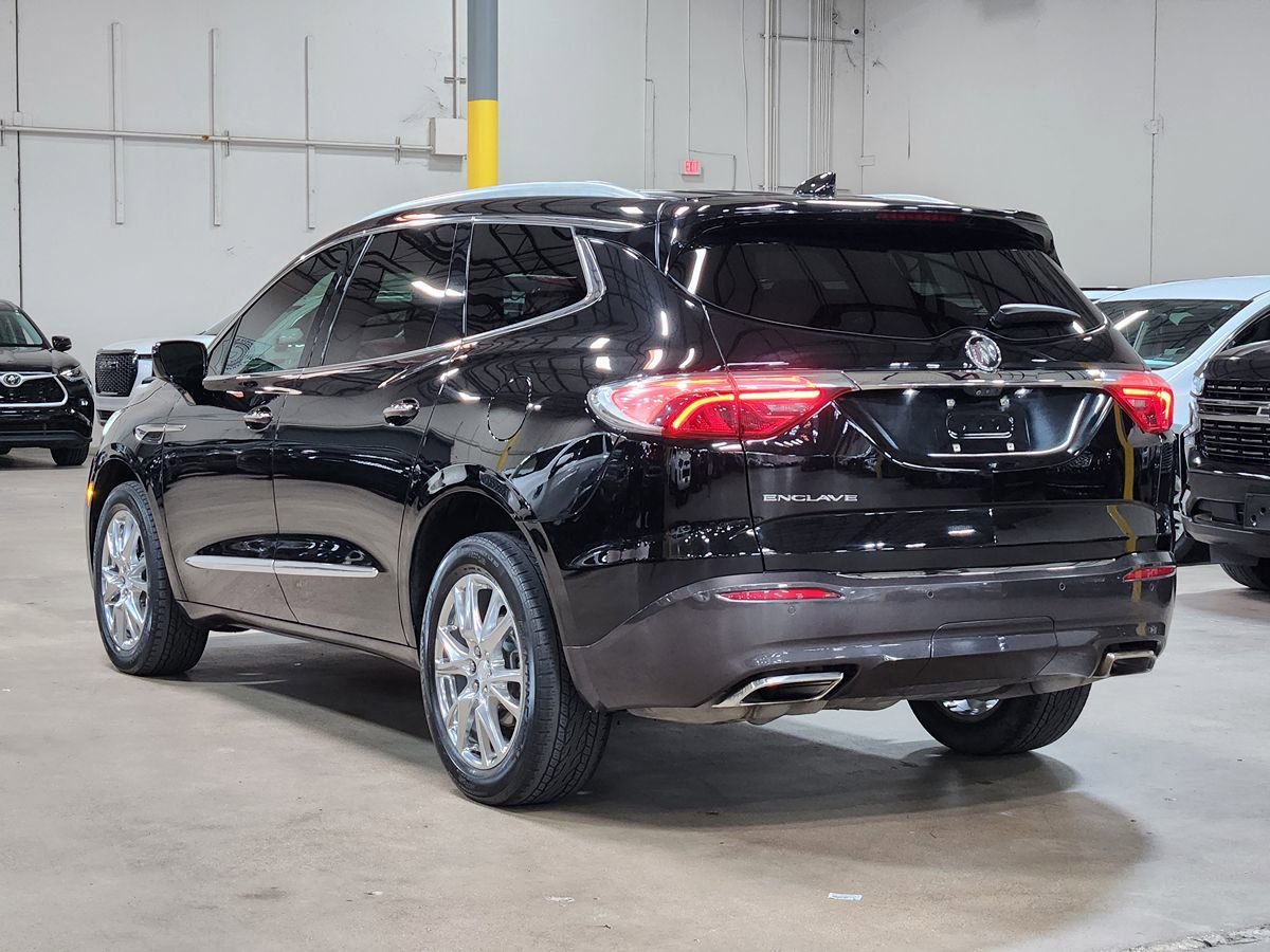 Used 2022 Buick Enclave Premium w/ Experience Buick Package FWD image 11