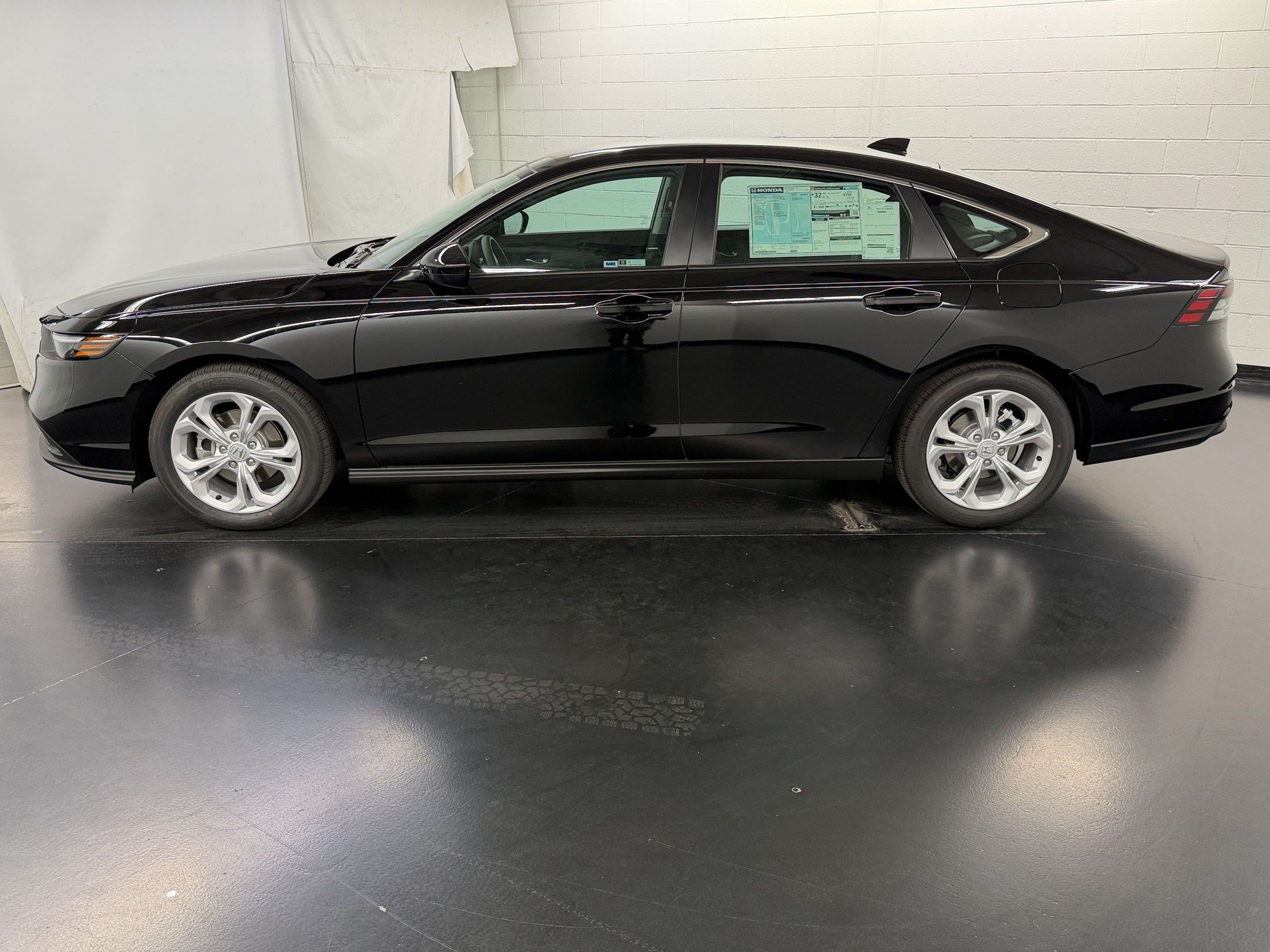 New 2026 Honda Accord LX image 2