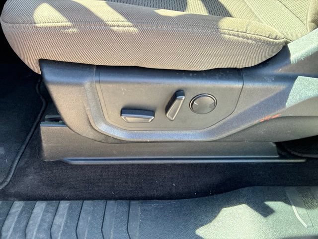 Used 2019 Ford F150 XLT w/ Equipment Group 302A Luxury AWD/4WD image 15