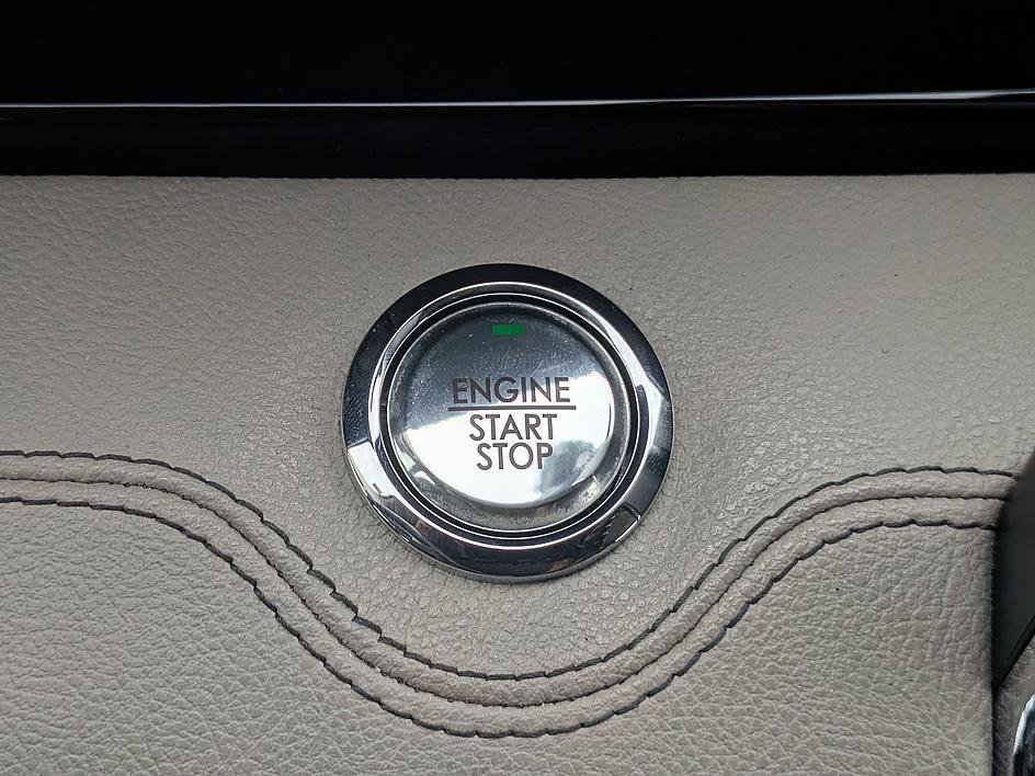 Used 2022 Lincoln Navigator Reserve AWD/4WD image 25