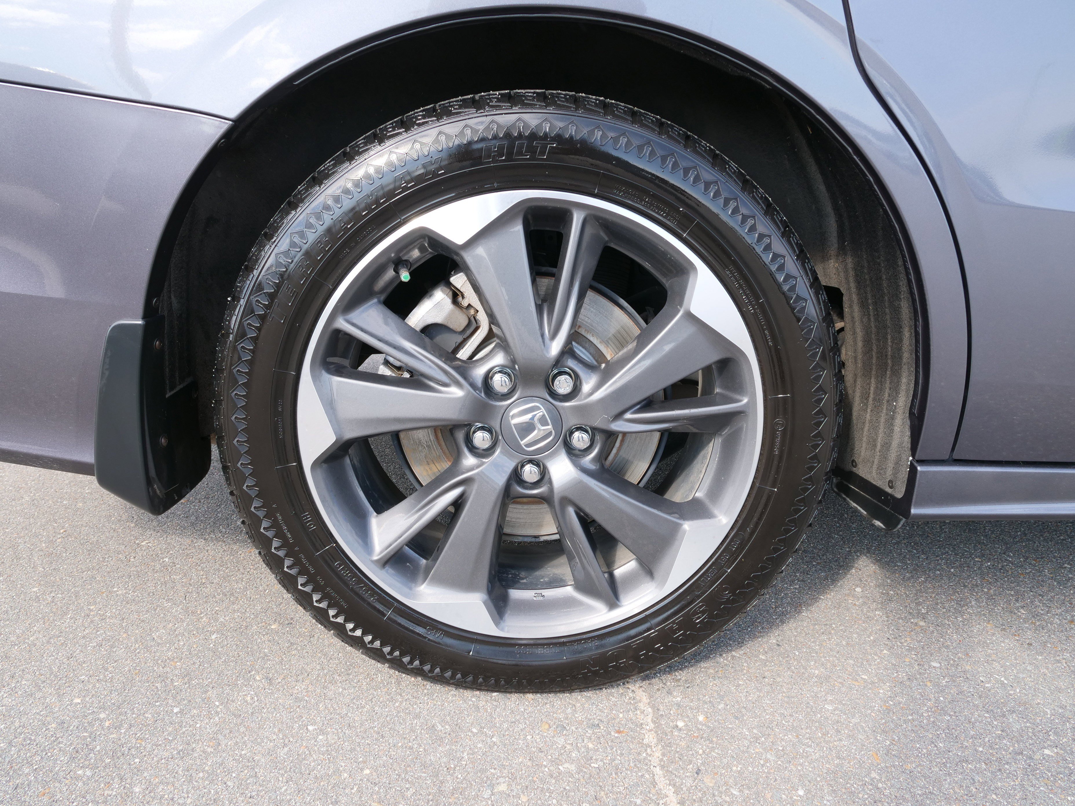 Used 2024 Honda Odyssey Elite image 11