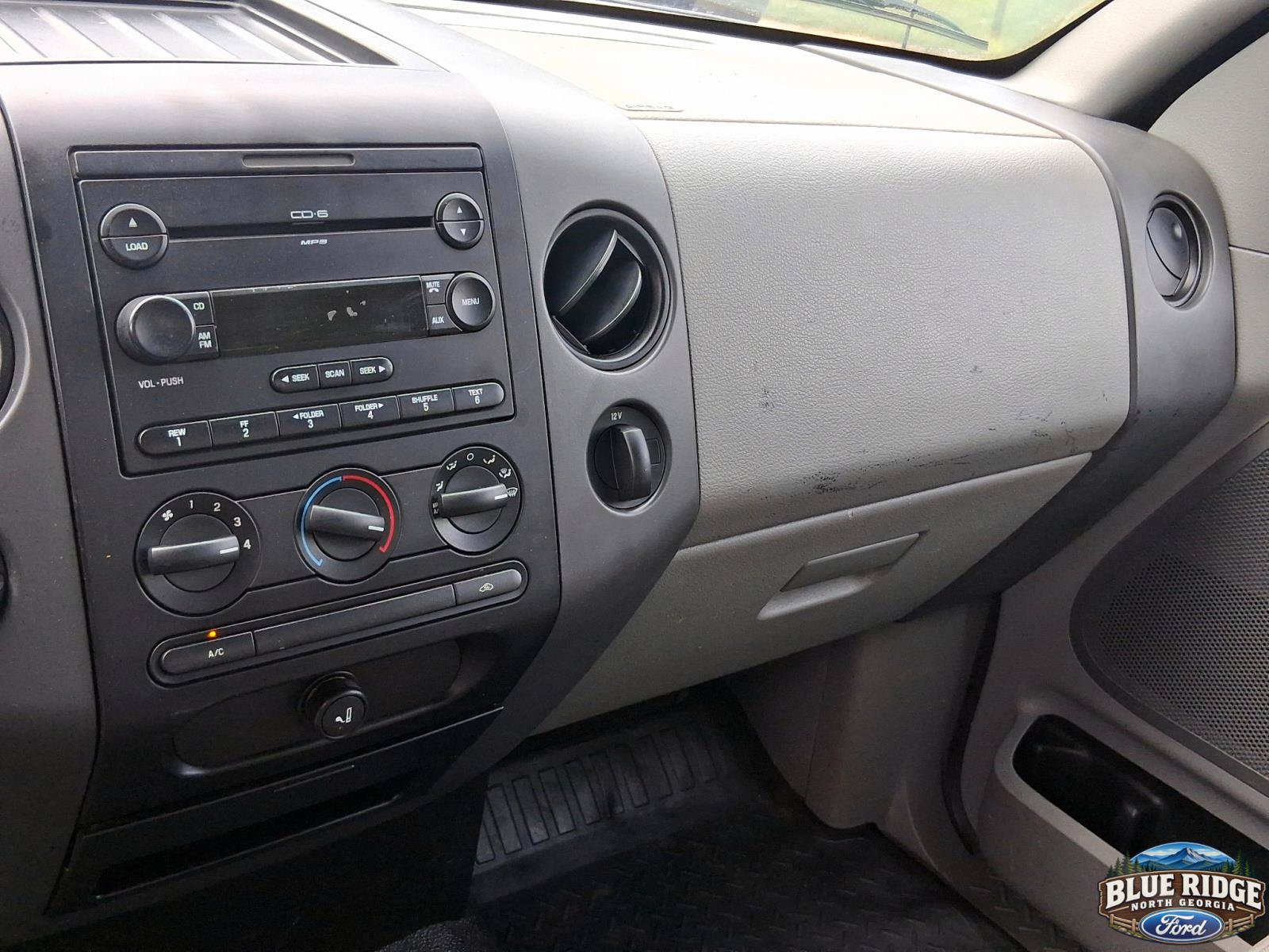 Used 2005 Ford F150 XL RWD image 14
