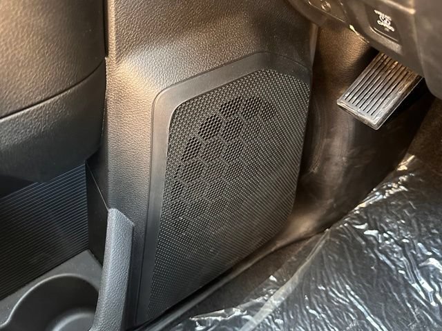 New 2026 RAM 3500 Big Horn AWD/4WD image 17