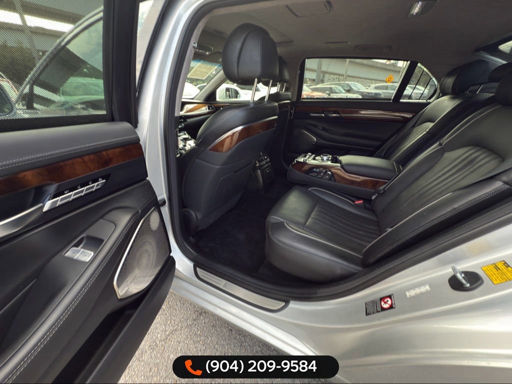 Used 2017 Genesis G90 5.0 Ultimate image 27