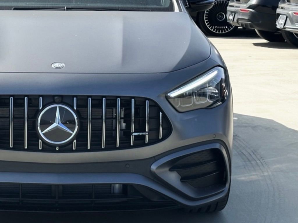 New 2025 Mercedes-Benz GLA 35 AMG 4MATIC image 6