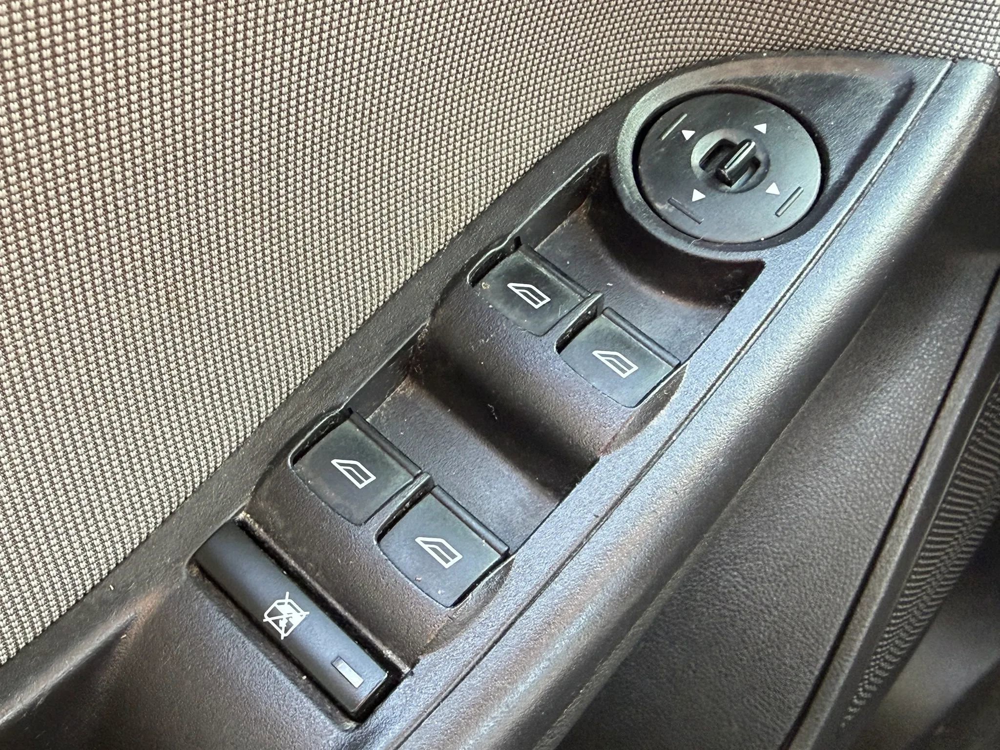 Used 2013 Ford Focus SE image 23