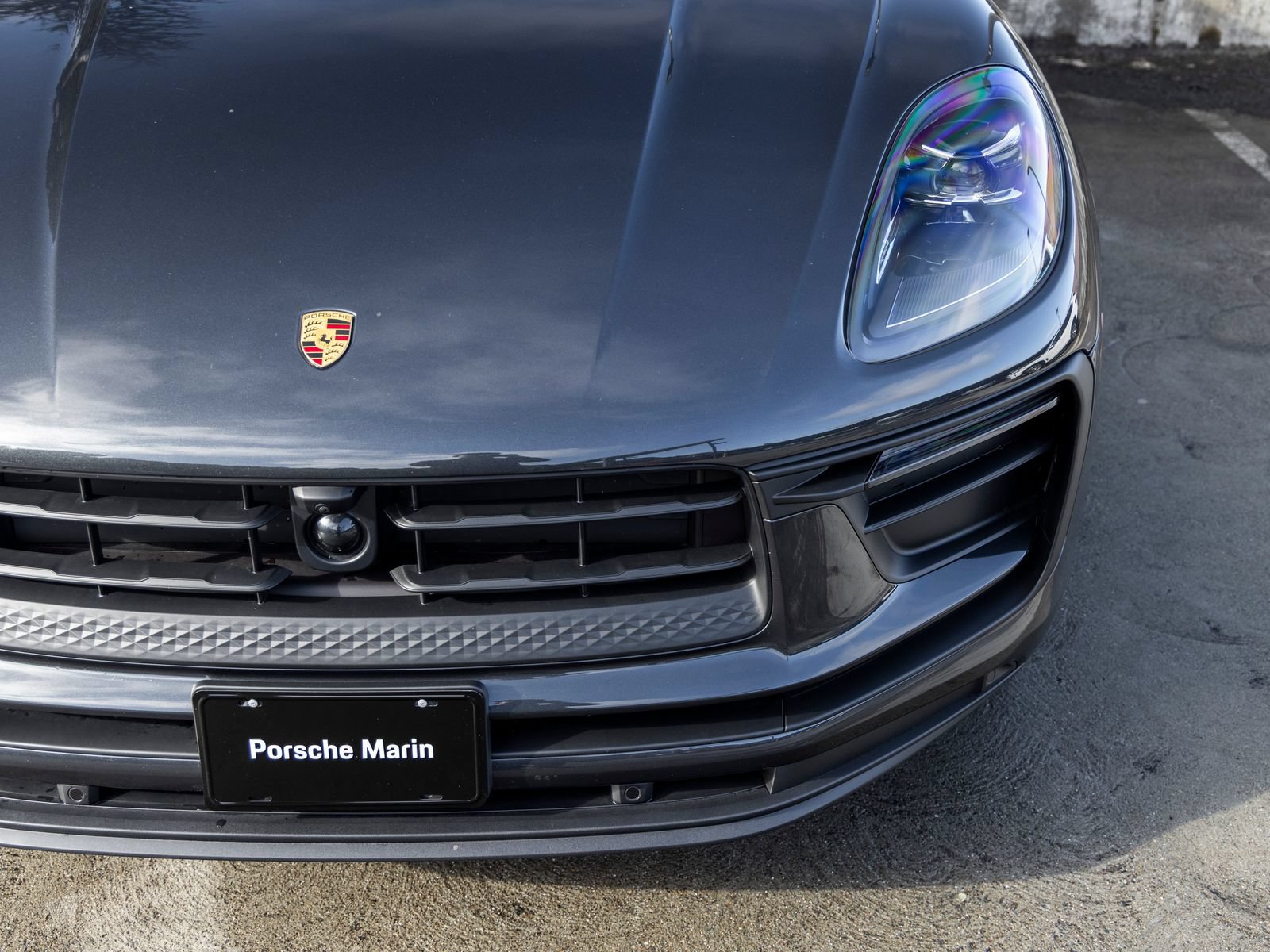 Certified 2026 Porsche Macan AWD/4WD image 17