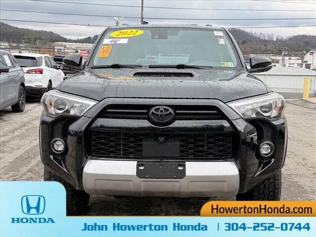 Used 2022 Toyota 4Runner TRD Off-Road Premium AWD/4WD image 10