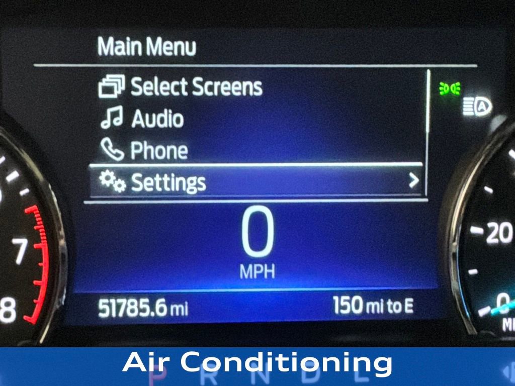 Used 2022 Ford Explorer XLT w/ Equipment Group 202A image 12