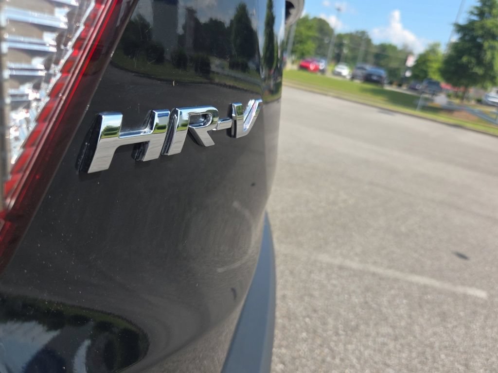 Used 2022 Honda HR-V LX image 28