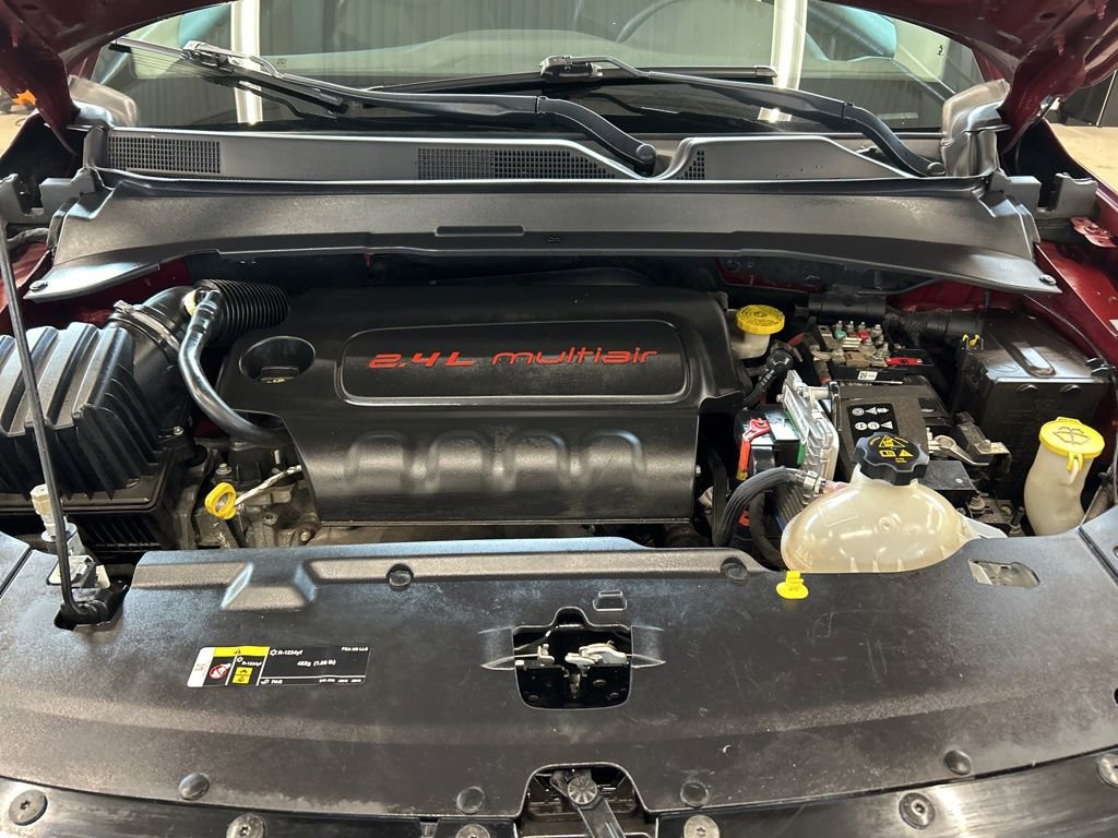 Used 2020 Jeep Compass Latitude w/ Cold Weather Group image 17