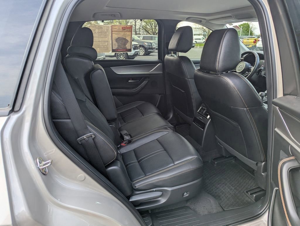 Used 2025 MAZDA CX-90 3.3 Turbo w/ Premium Sport Pkg image 18