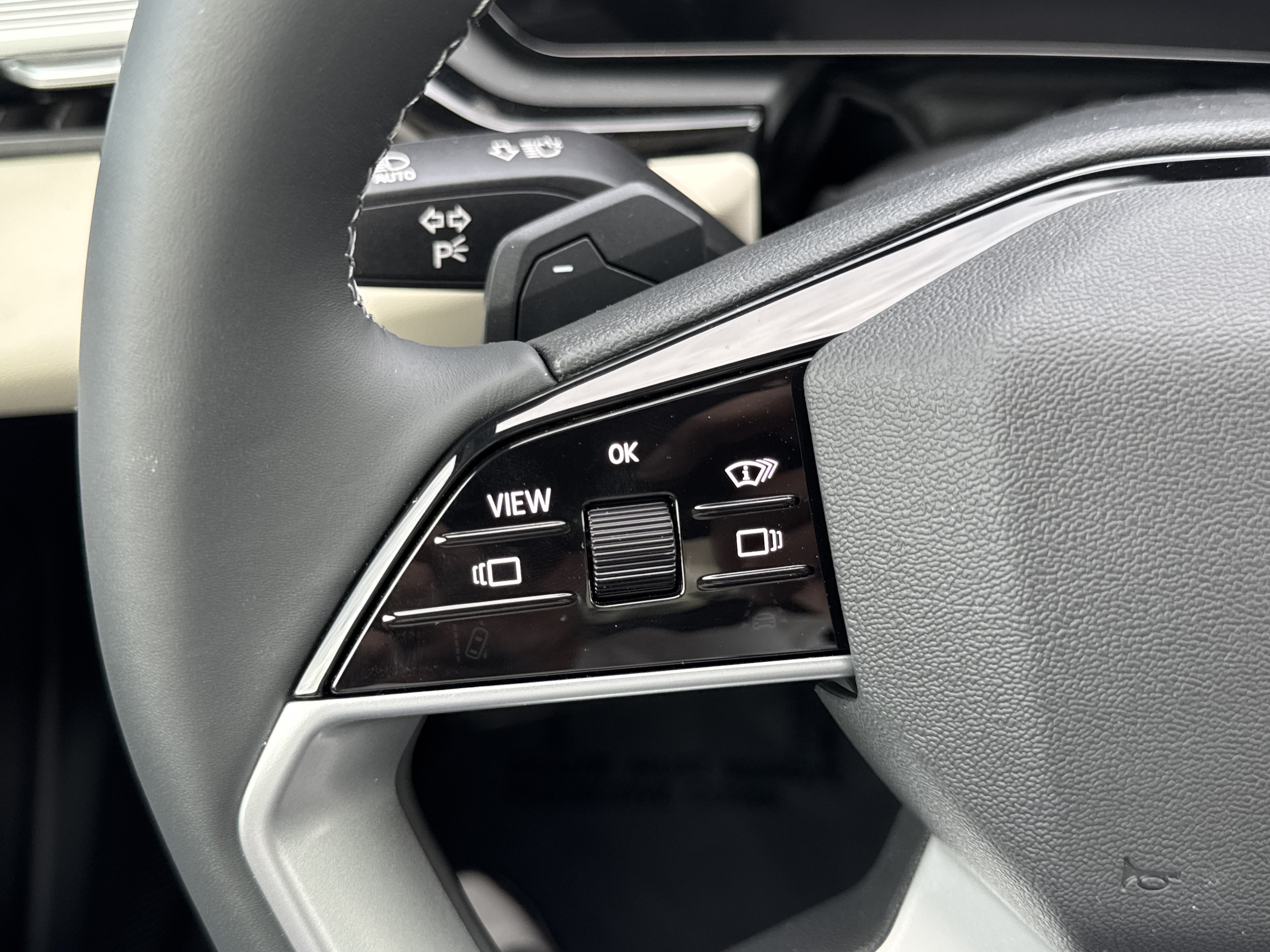 New 2026 Audi A6 Premium Plus AWD/4WD image 30