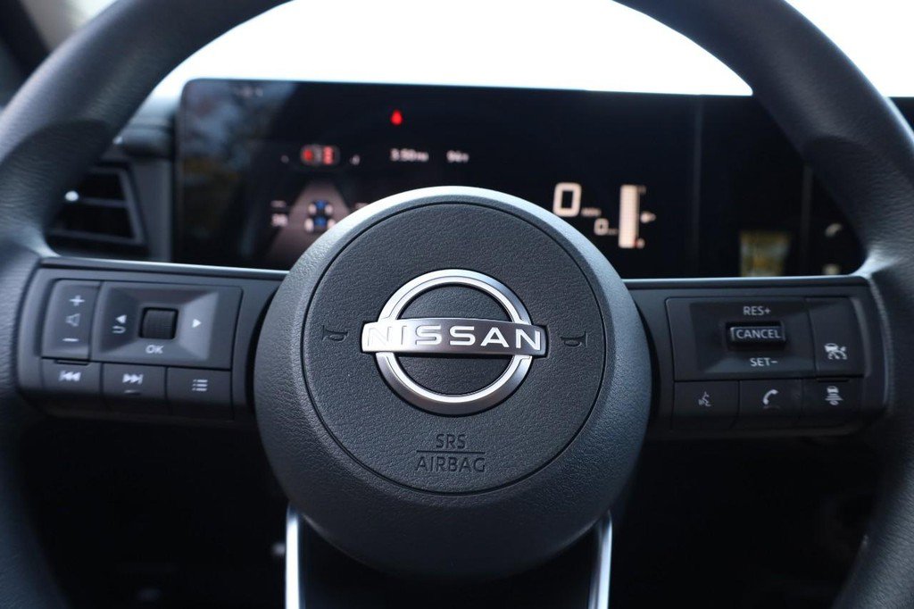 New 2026 Nissan Kicks SV image 9