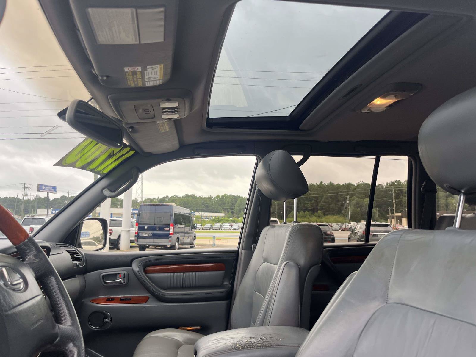 Used 2002 Lexus LX 470 4WD image 16