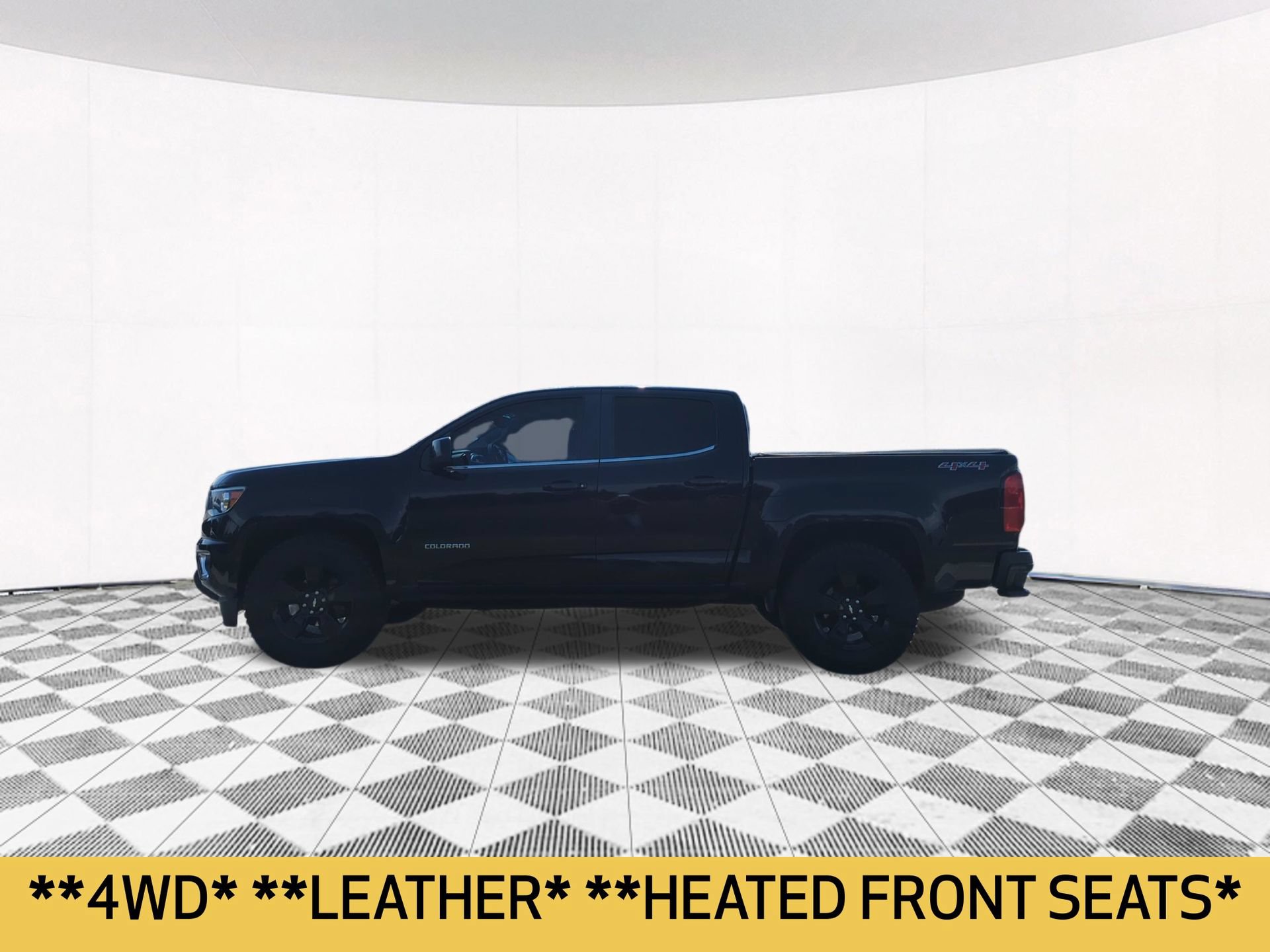 Used 2016 Chevrolet Colorado LT w/ Midnight Edition AWD/4WD image 2