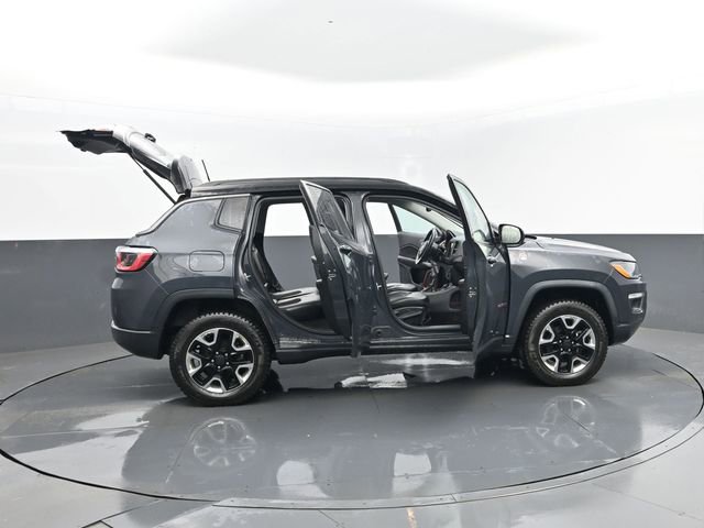 Used 2018 Jeep Compass Trailhawk w/ Navigation Group image 30