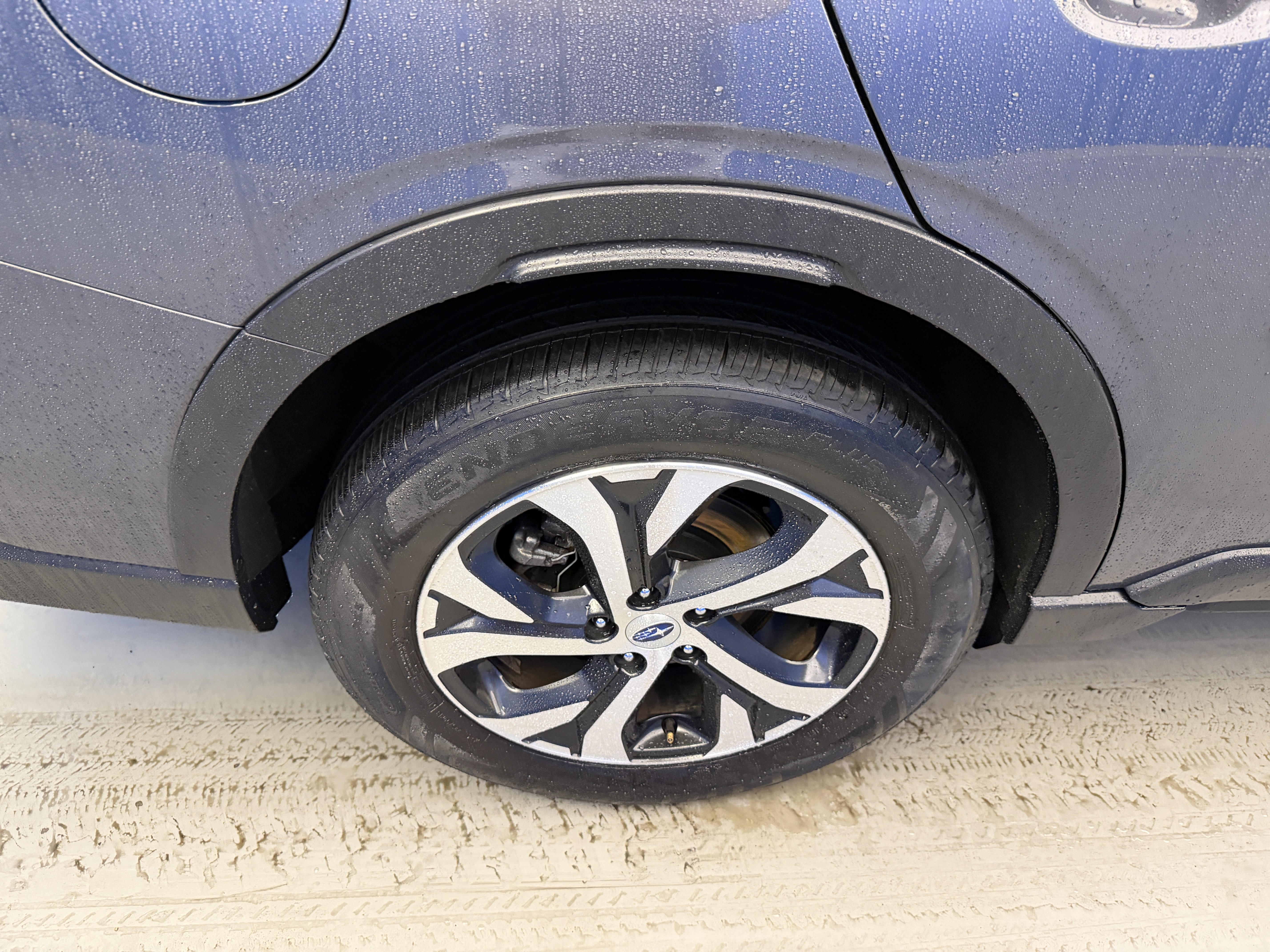 Used 2020 Subaru Outback Touring XT AWD/4WD image 8