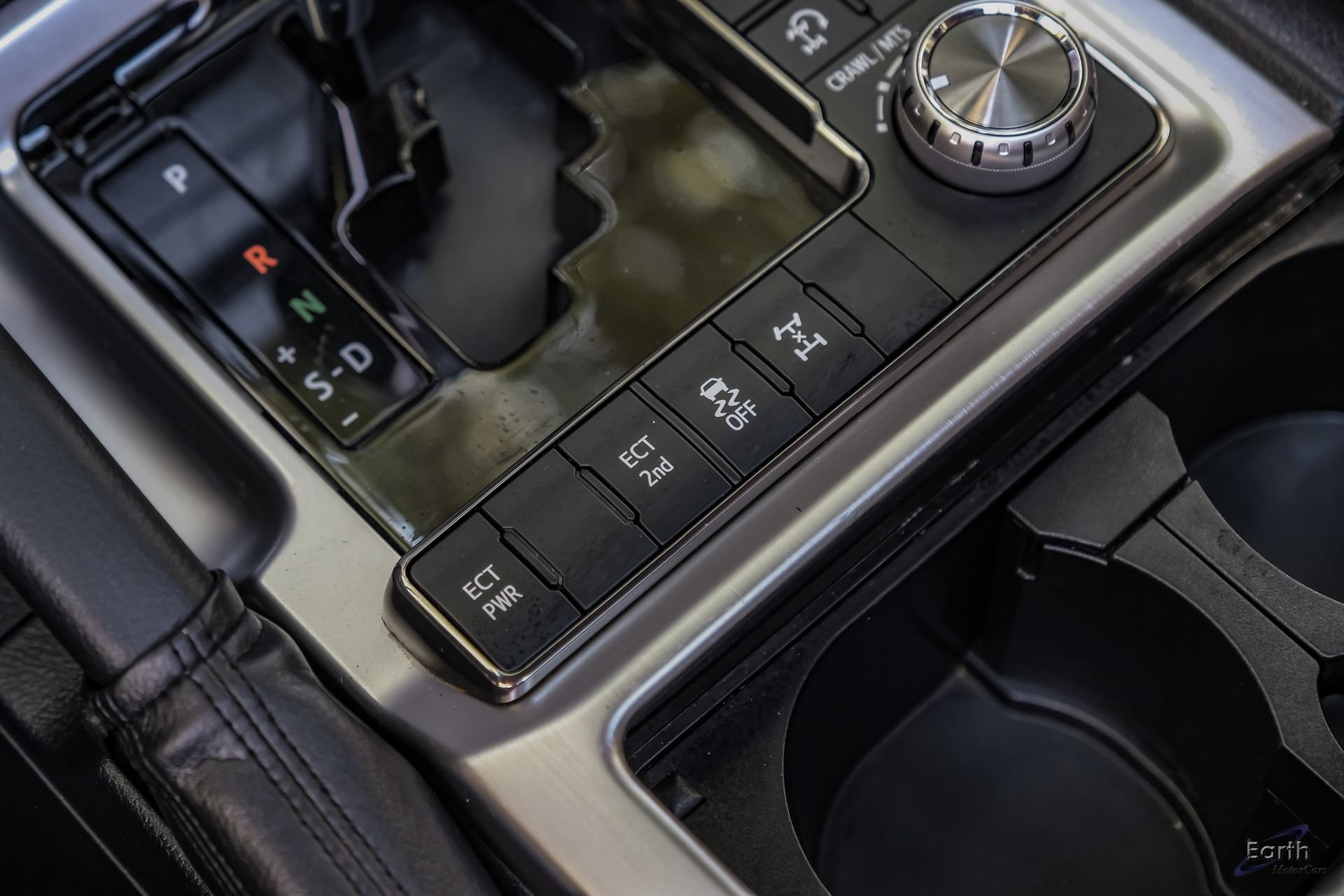 Used 2020 Toyota Land Cruiser AWD/4WD image 56