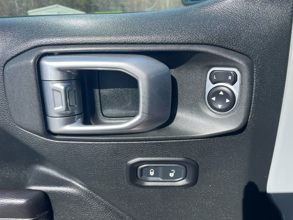 Used 2020 Jeep Wrangler Unlimited Sport image 28