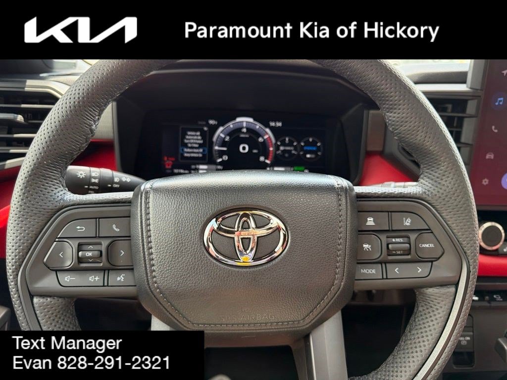 Used 2025 Toyota Sequoia TRD Pro AWD/4WD image 21