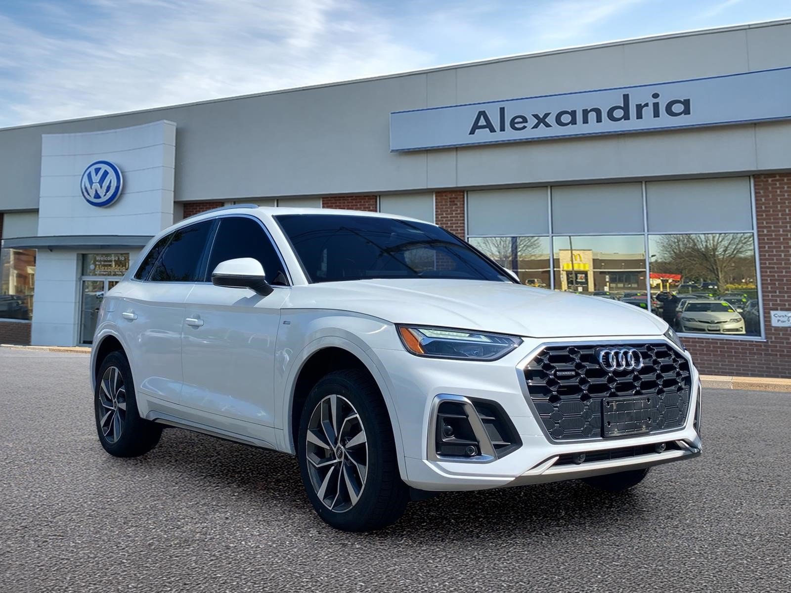 Used 2023 Audi Q5 2.0T Premium w/ Convenience Package