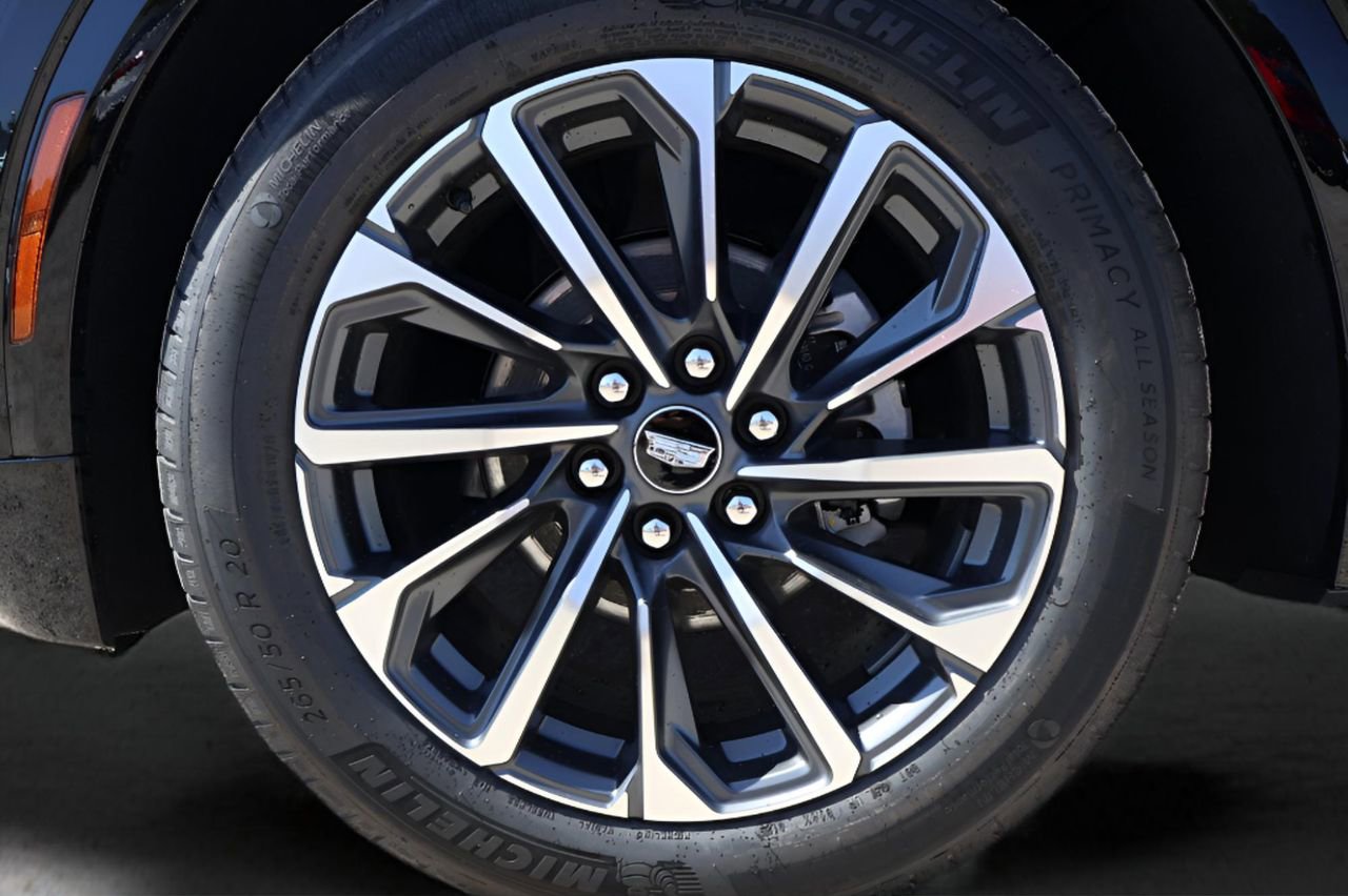 New 2026 Cadillac Lyriq Sport image 9