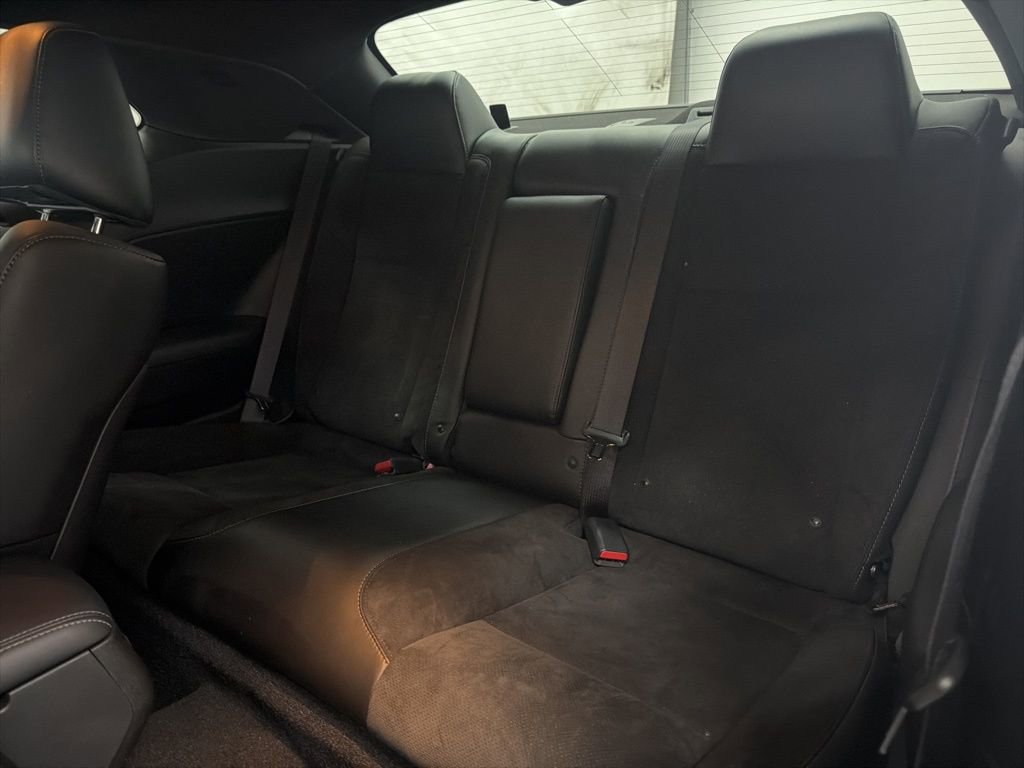 Used 2023 Dodge Challenger R/T w/ Plus Package image 19