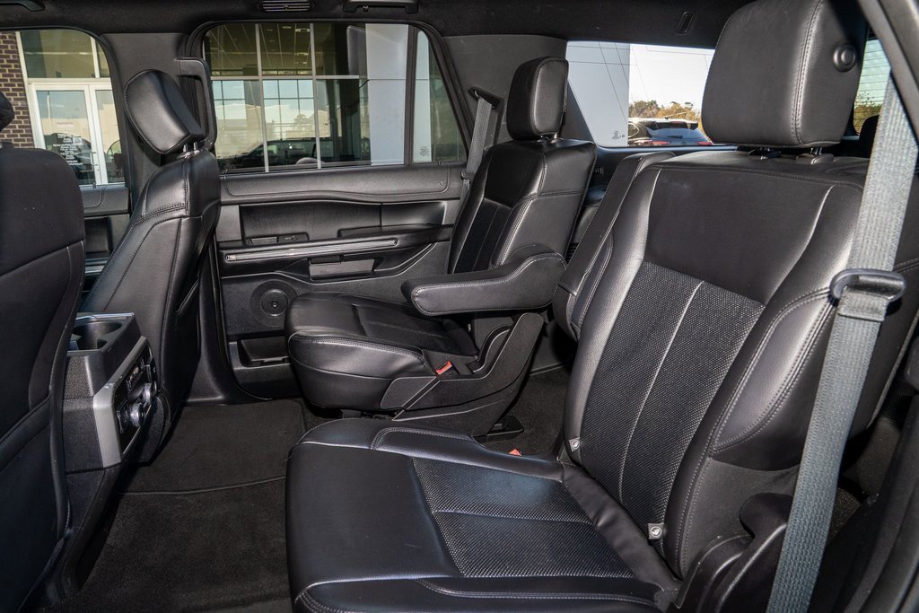 Used 2020 Ford Expedition XLT w/ Equipment Group 202A image 19