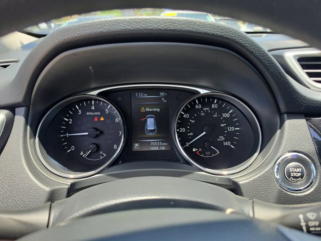 Used 2016 Nissan Rogue SV w/ SV Premium Package FWD image 21