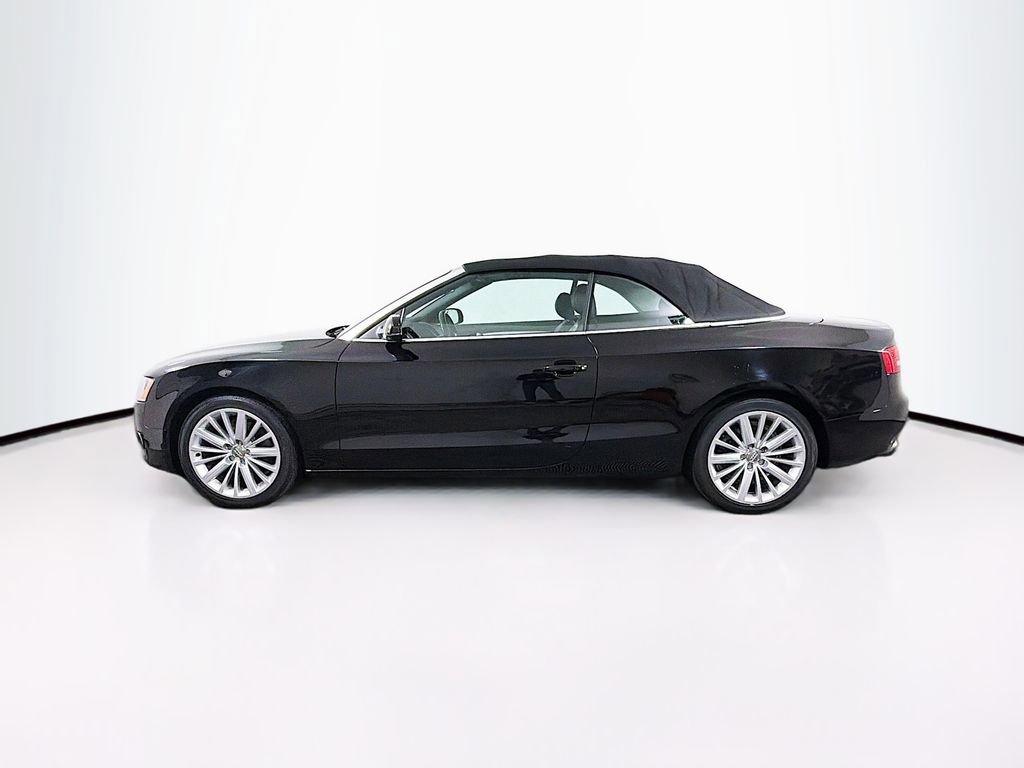 Used 2011 Audi A5 2.0T Premium Plus FWD image 4