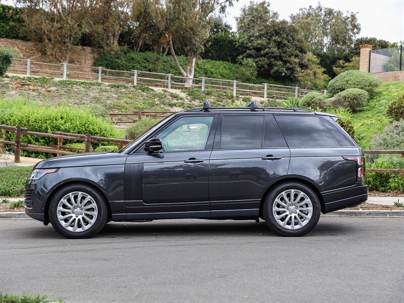Used 2020 Land Rover Range Rover HSE AWD/4WD image 4