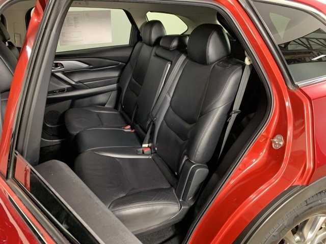 Used 2018 MAZDA CX-9 Touring image 32