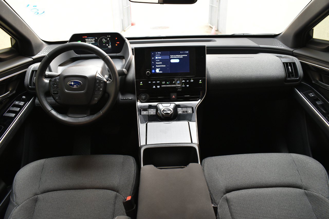 Used 2023 Subaru Solterra AWD image 22