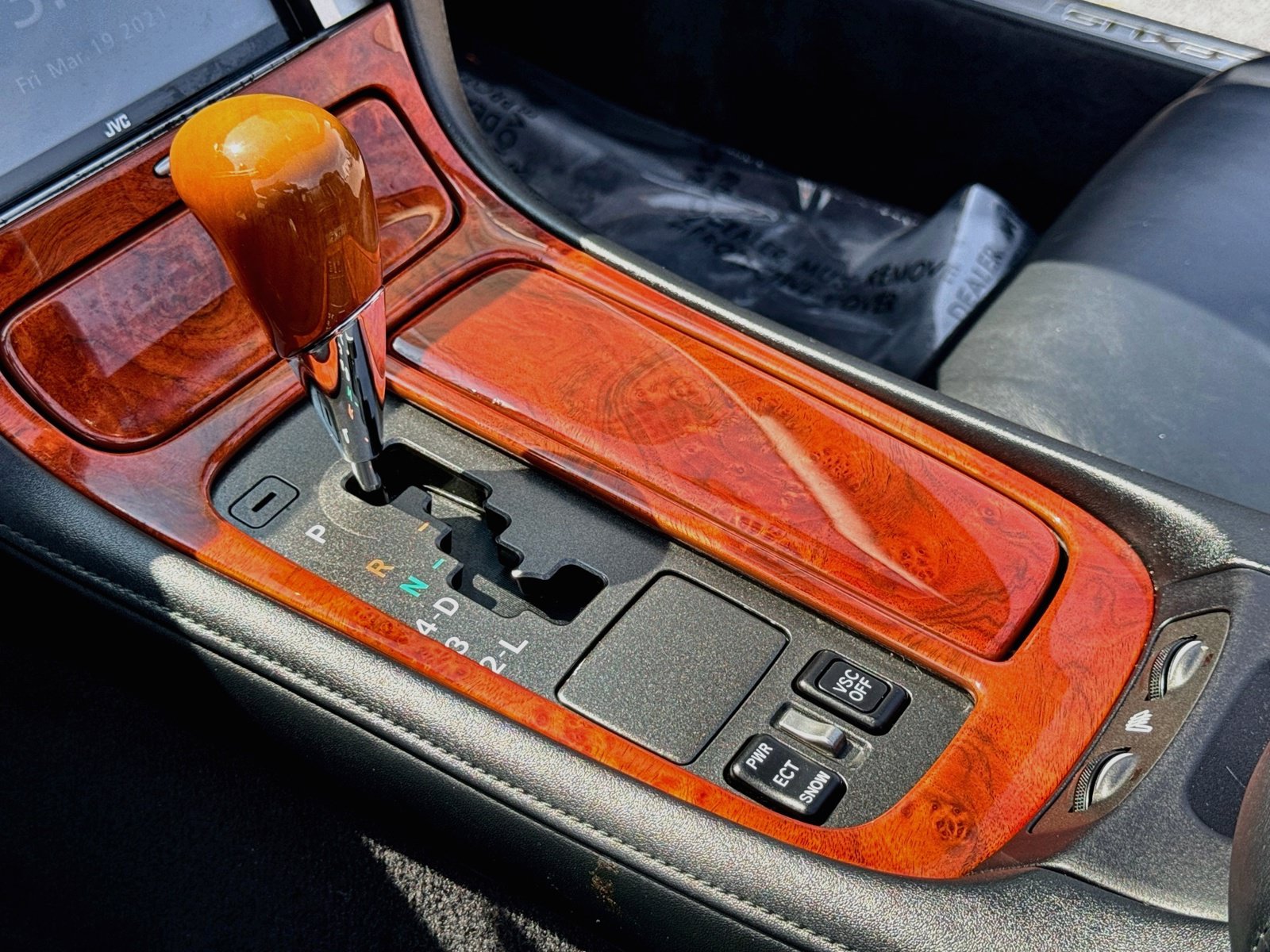 Used 2005 Lexus SC 430 Convertible w/ Preferred Accessory Pkg RWD image 18