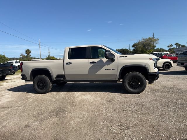New 2026 Chevrolet Silverado 2500 ZR2 w/ LPO, Dark Essentials Package AWD/4WD image 17