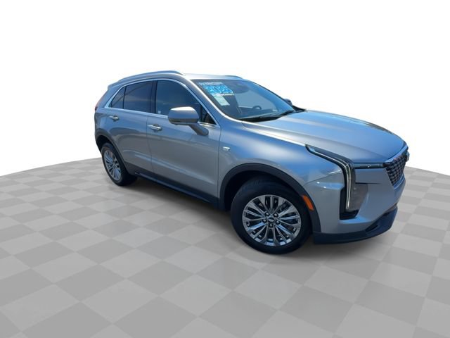 Certified 2025 Cadillac XT4 Premium Luxury FWD image 2