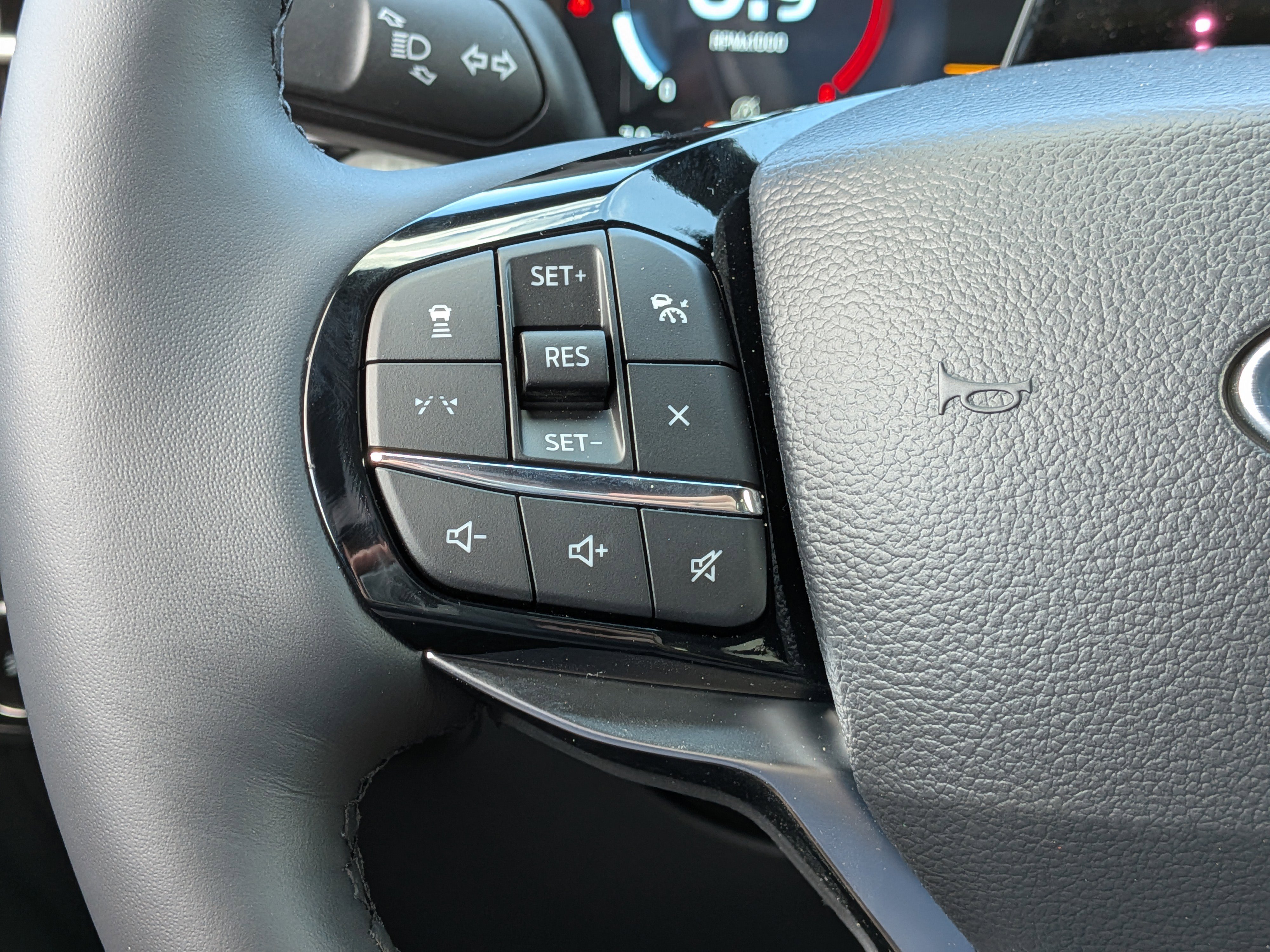 New 2026 Ford Explorer Platinum RWD image 26