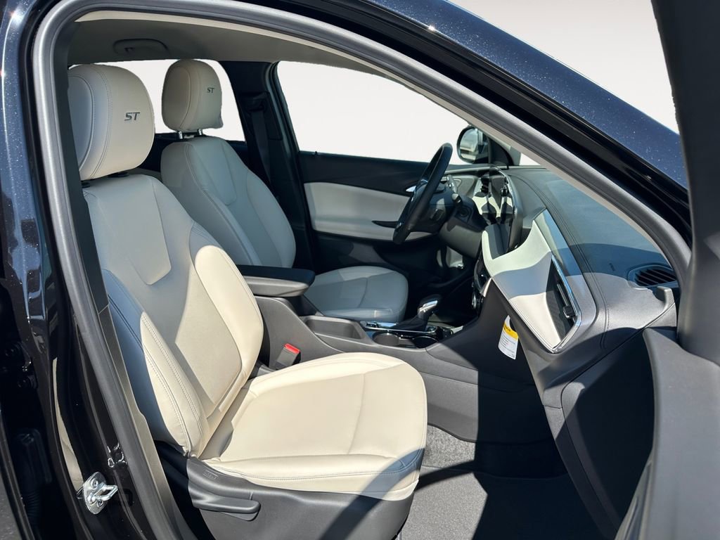 New 2026 Buick Encore GX Sport Touring FWD image 15