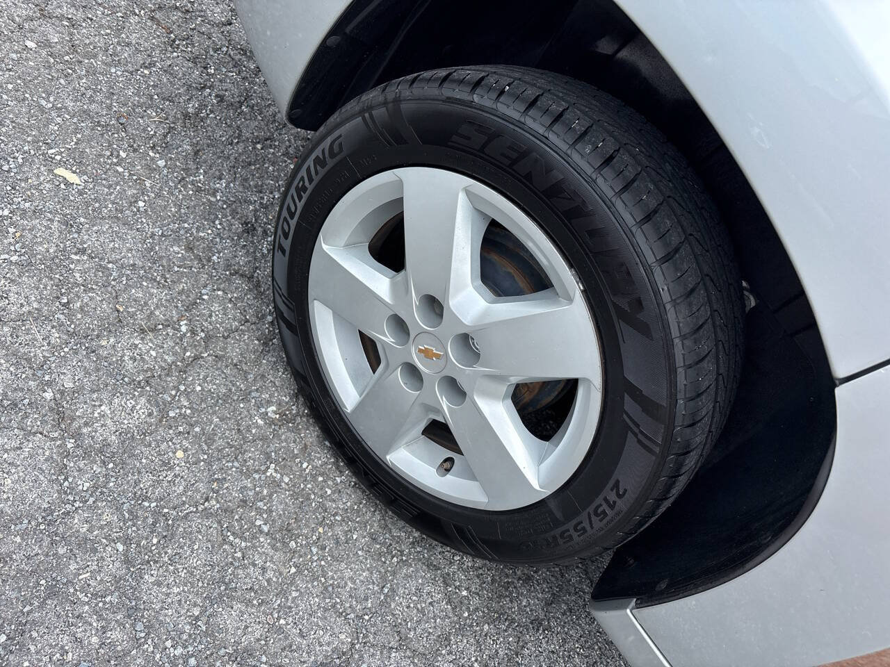 Used 2011 Chevrolet HHR LT FWD image 6