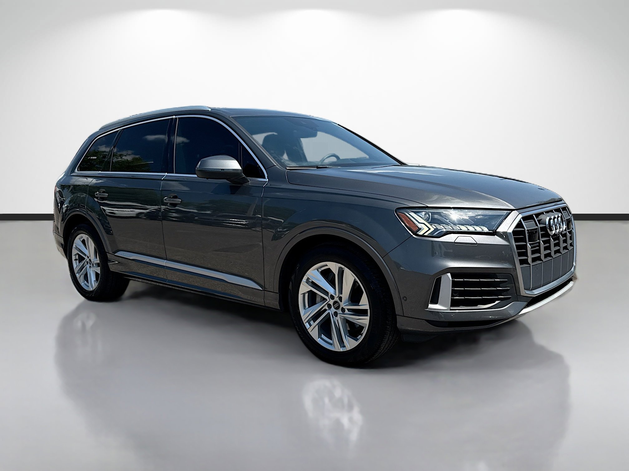 Used 2021 Audi Q7 3.0T Prestige w/ Prestige Package image 1