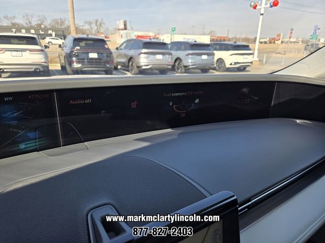 New 2026 Lincoln Nautilus Premier image 21