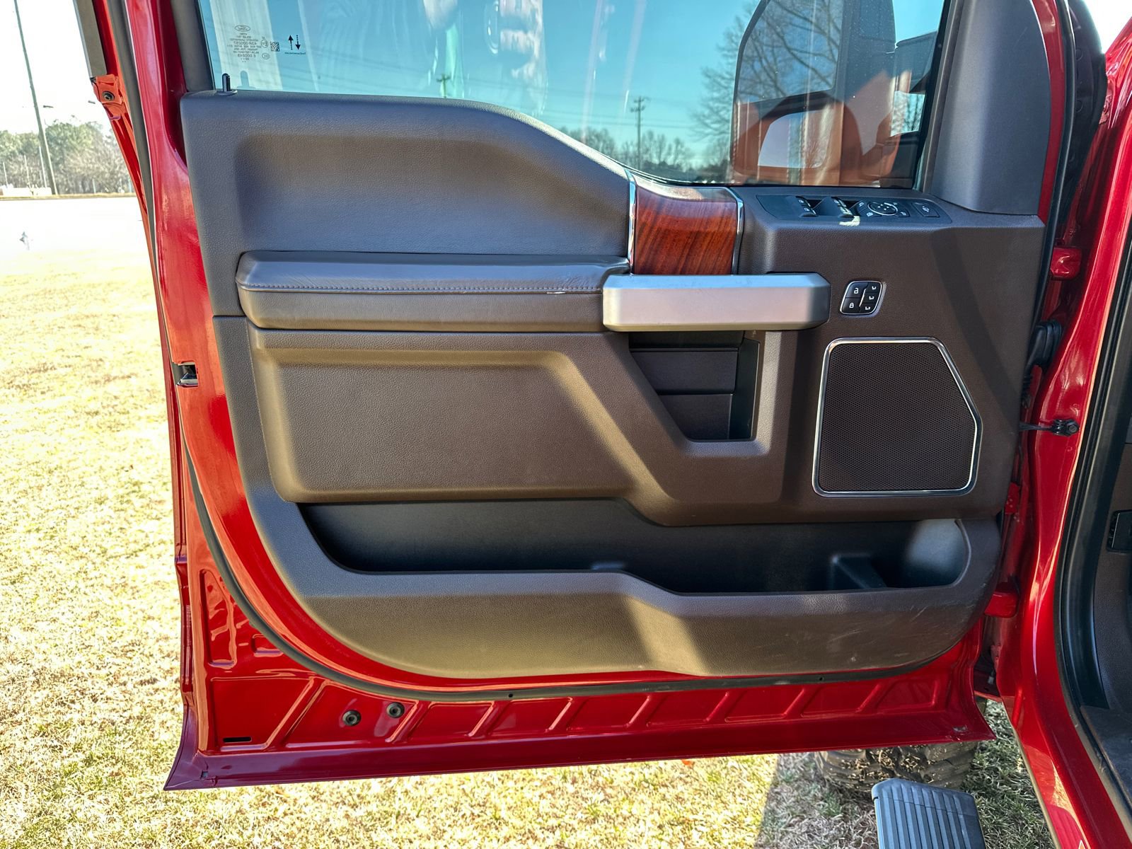 Used 2022 Ford F450 King Ranch w/ King Ranch Ultimate Package image 10