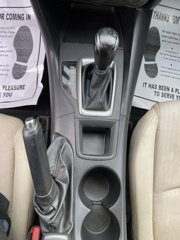 Used 2014 MAZDA MAZDA3 i SV image 27