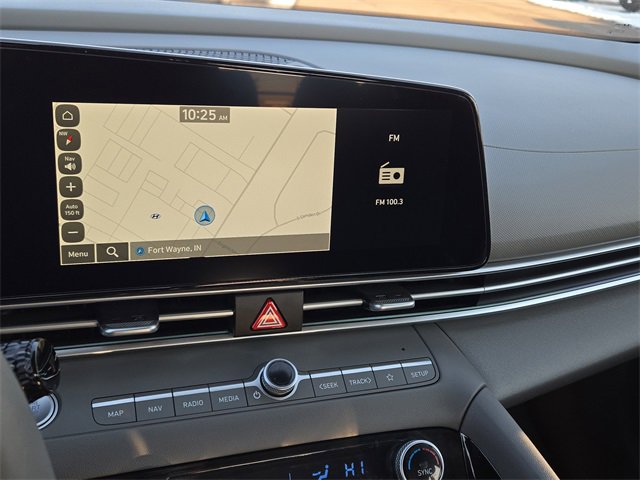 Certified 2025 Hyundai Elantra SEL image 11