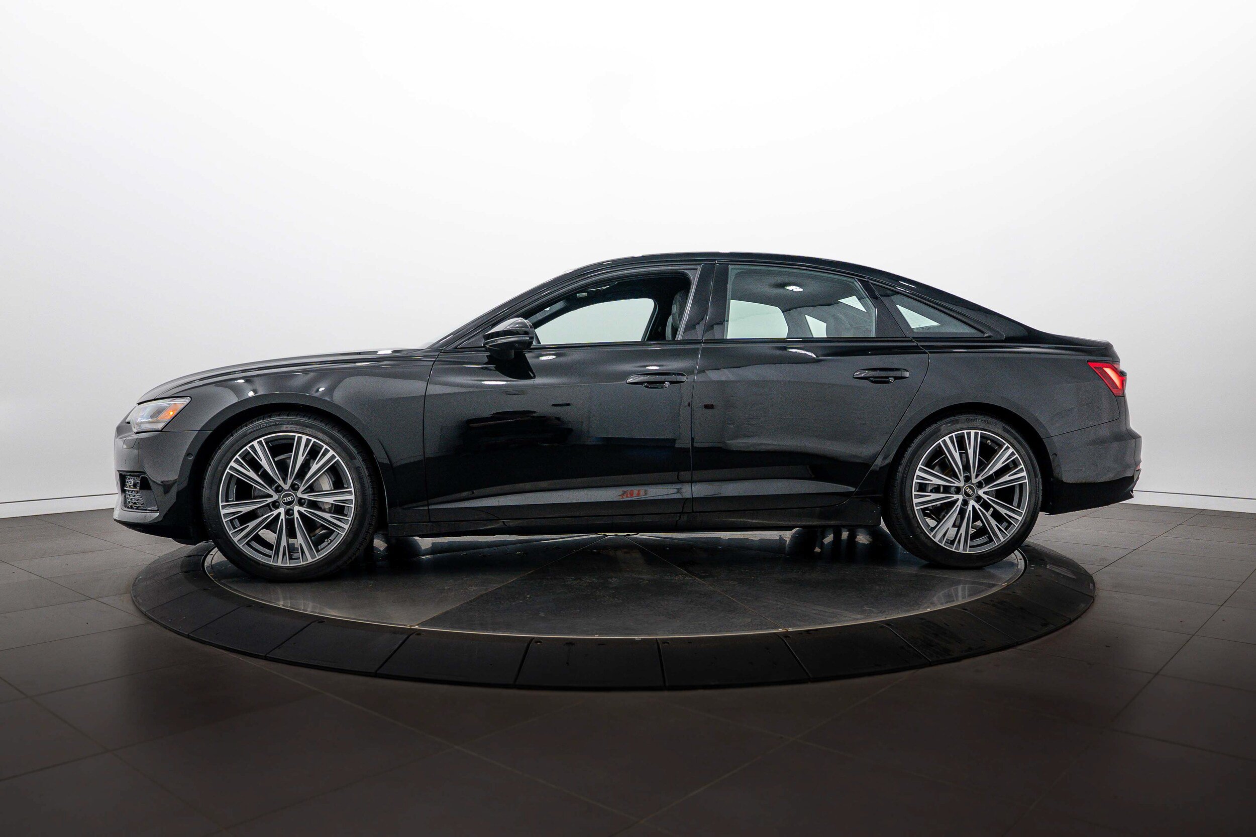Certified 2023 Audi A6 Premium Plus AWD/4WD image 6